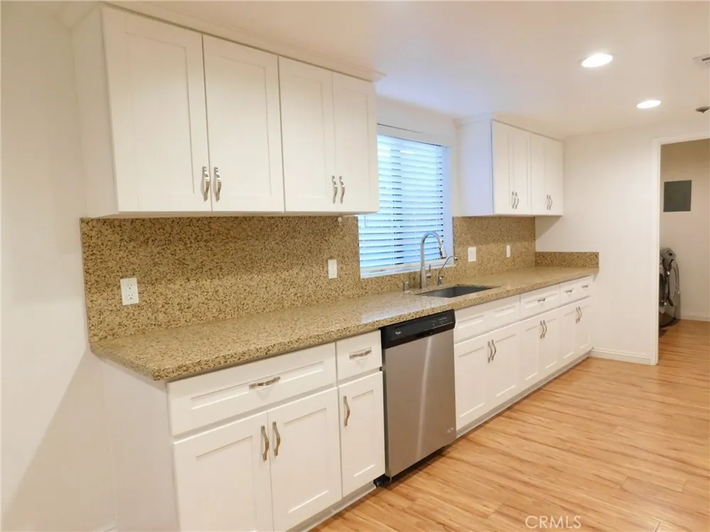 9626 Longden Avenue #B Temple City, CA 91780