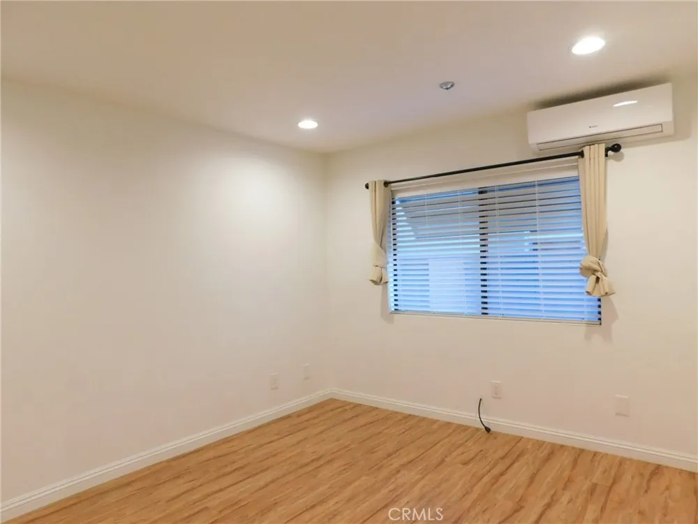 9626 Longden Avenue #B Temple City, CA 91780