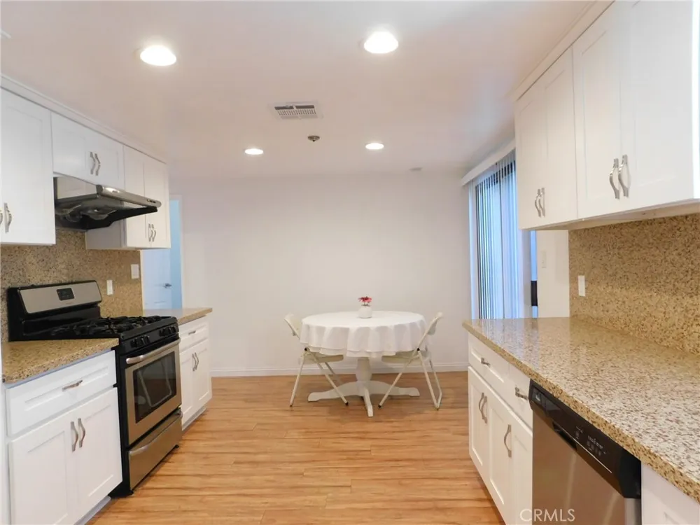 9626 Longden Avenue #B Temple City, CA 91780