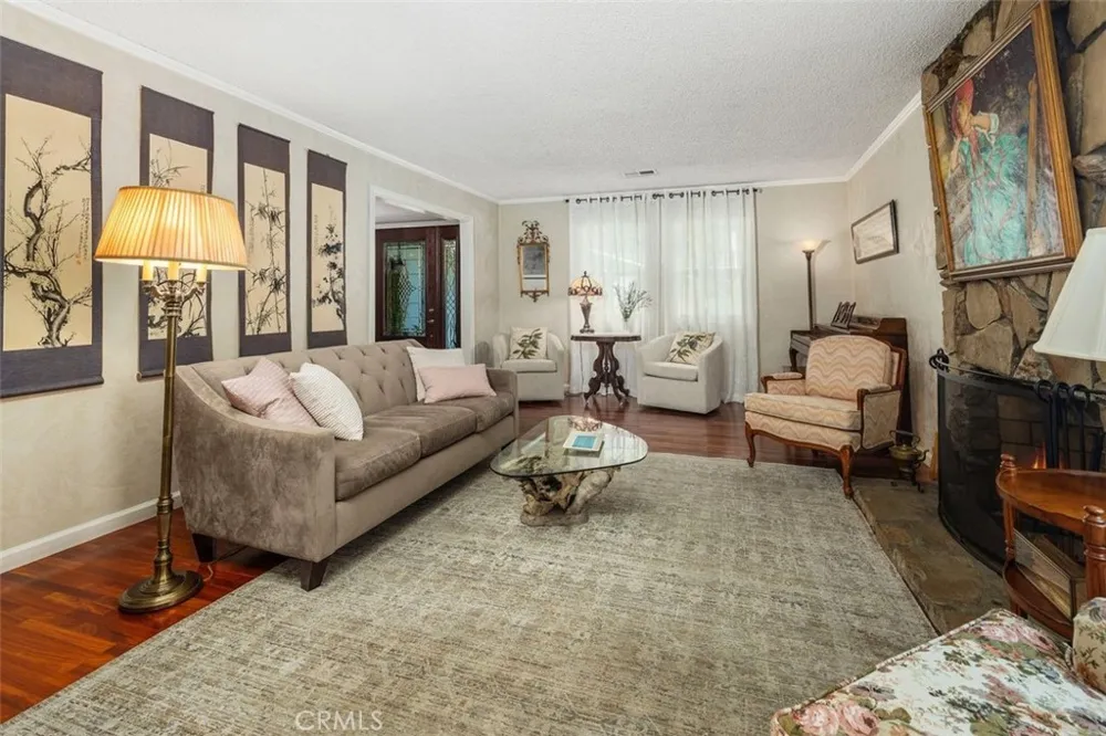 1734 Bluestone Monterey Park, CA 91755