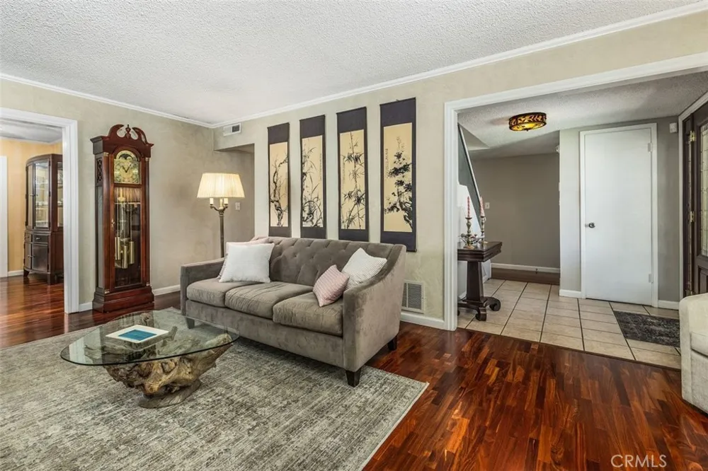 1734 Bluestone Monterey Park, CA 91755