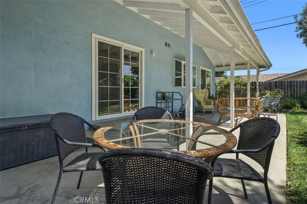1734 Bluestone Monterey Park, CA 91755