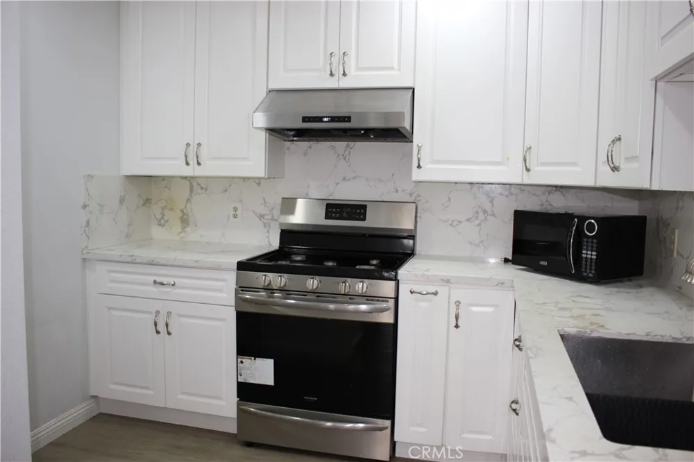 1447 Kauai West Covina, CA 91792