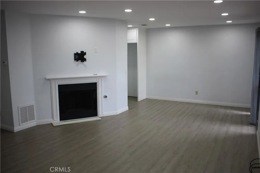 1447 Kauai West Covina, CA 91792