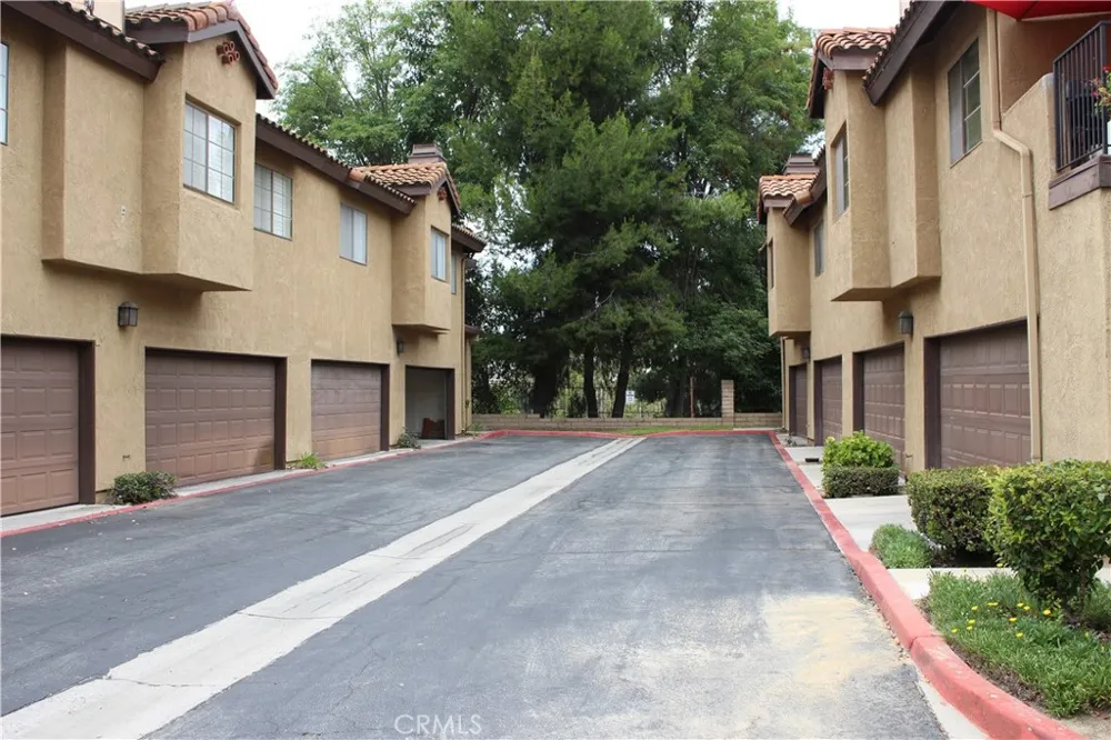 1447 Kauai West Covina, CA 91792