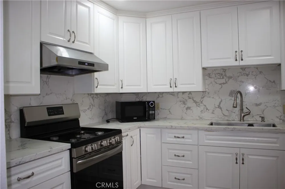 1447 Kauai West Covina, CA 91792