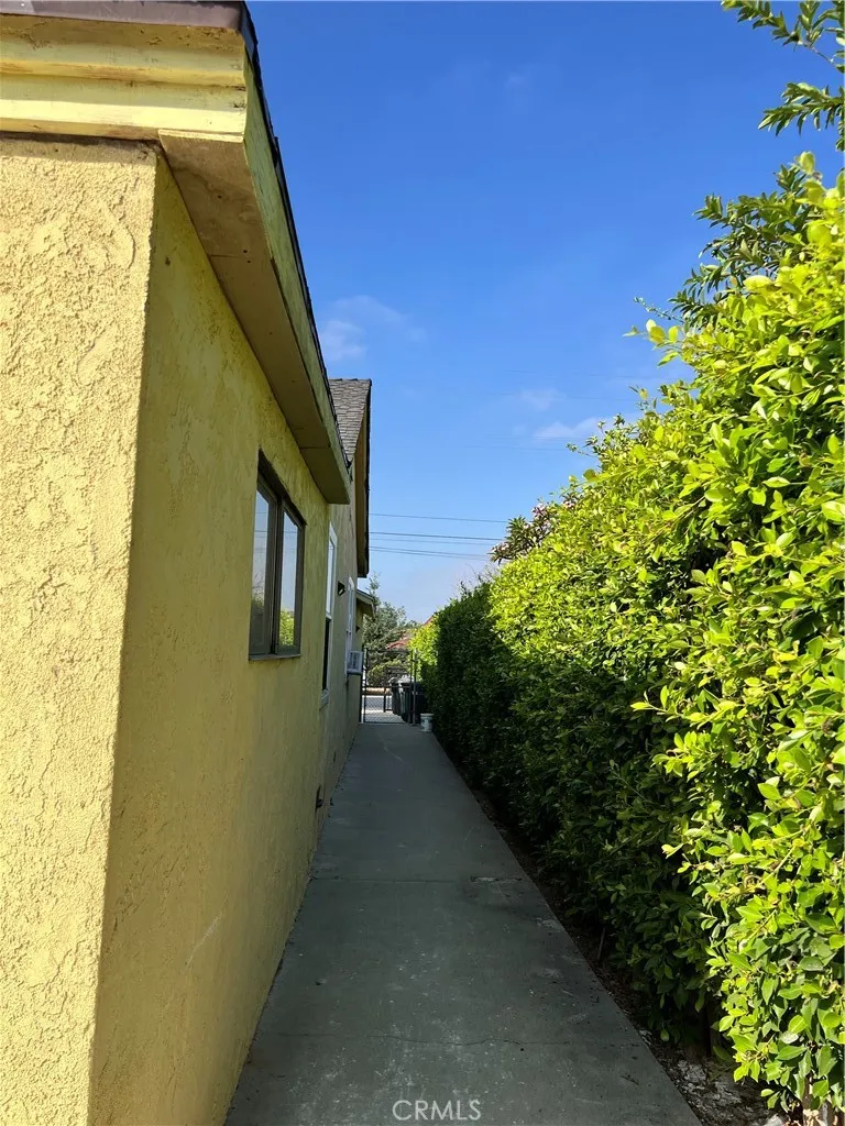 14905 central Avenue Baldwin Park, CA 91706
