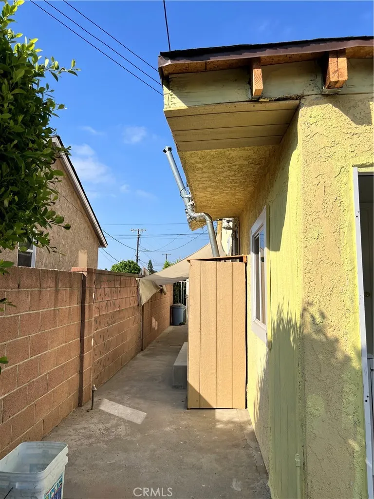 14905 central Avenue Baldwin Park, CA 91706