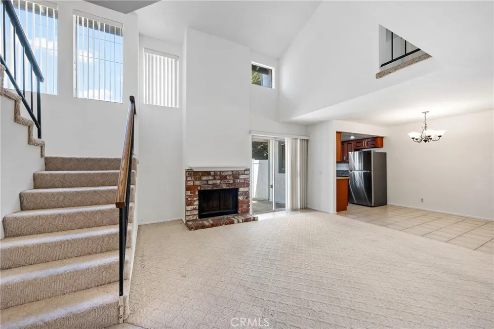 1637 Bridgeport West Covina, CA 91791
