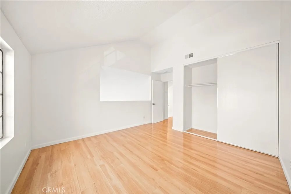 6060 Oak Street #M Huntington Park, CA 90255