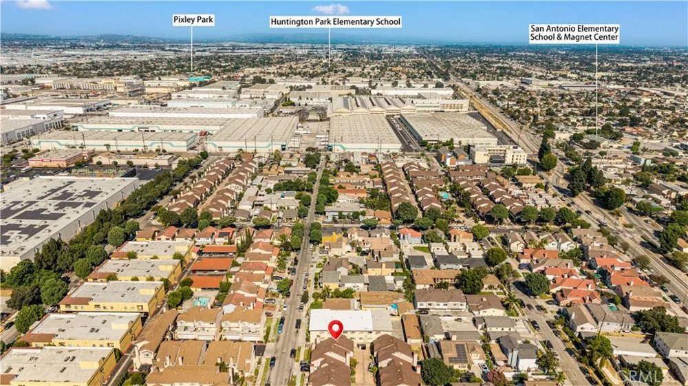 6060 Oak Street #M Huntington Park, CA 90255