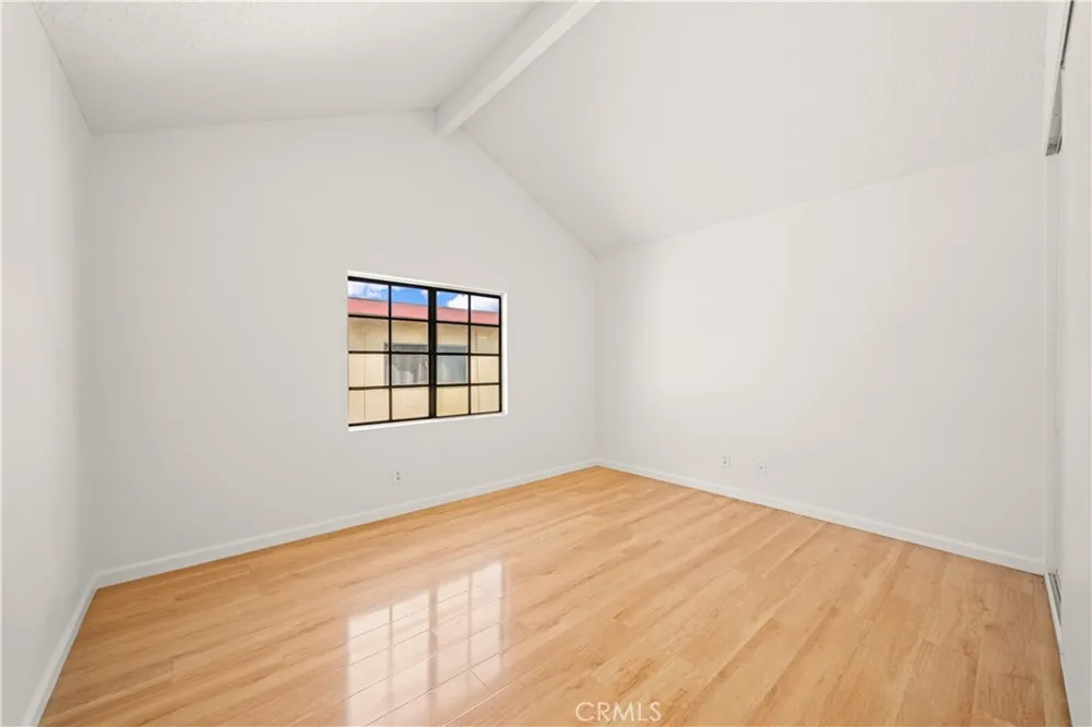 6060 Oak Street #M Huntington Park, CA 90255