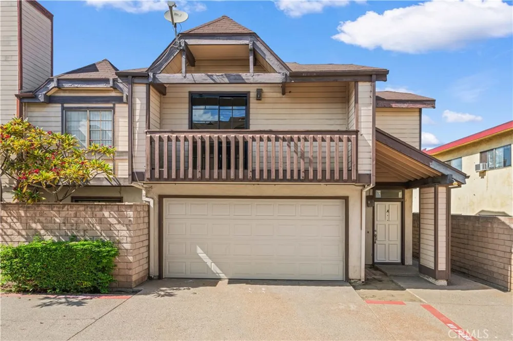 6060 Oak Street #M Huntington Park, CA 90255