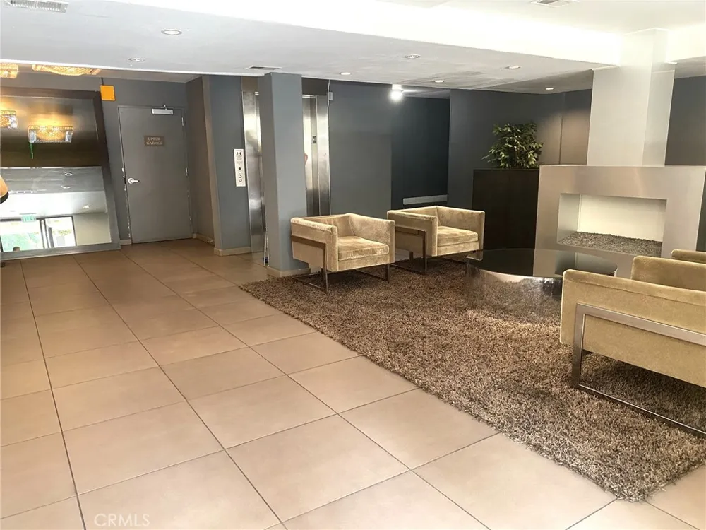141 S Clark Drive #316 West Hollywood, CA 90048