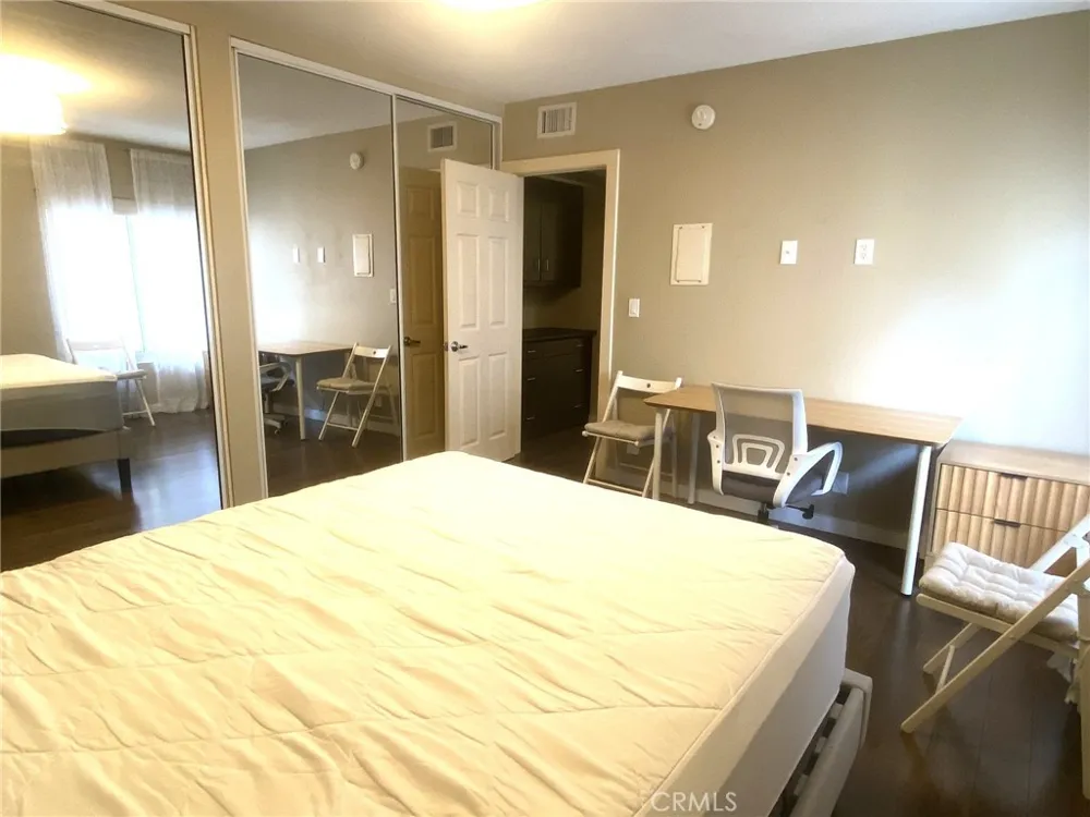 141 S Clark Drive #316 West Hollywood, CA 90048