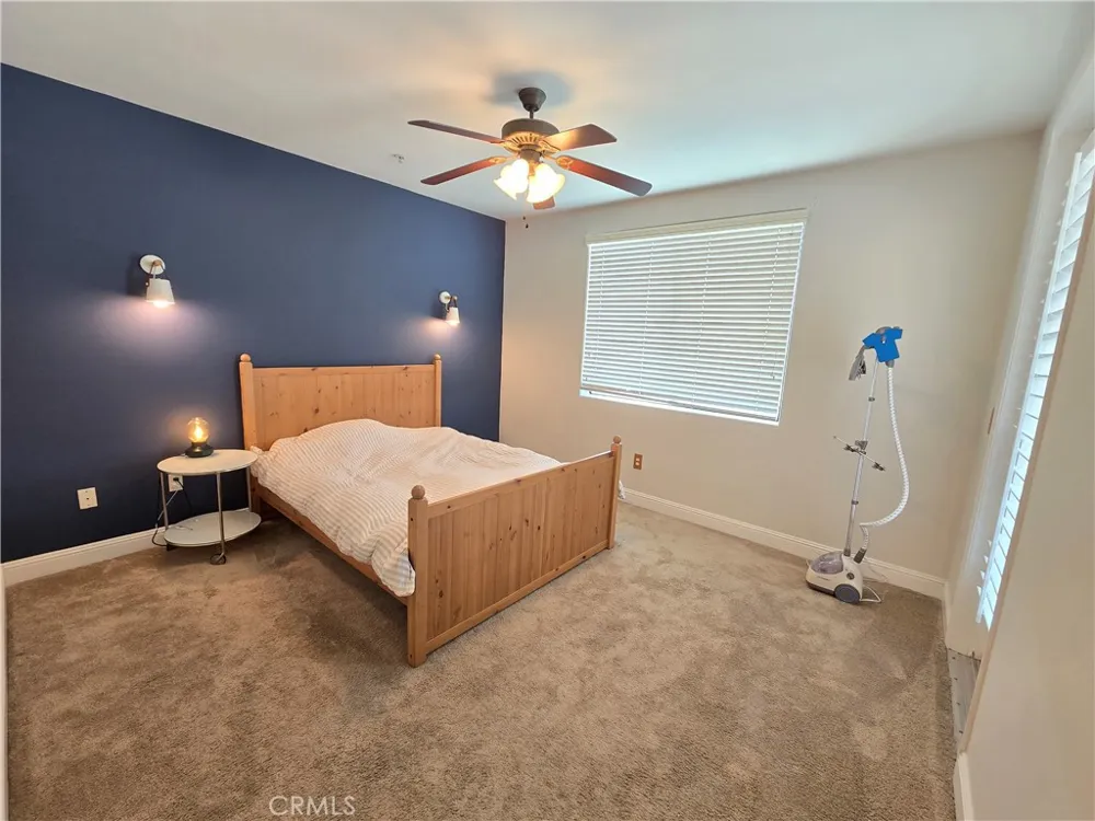 4724 Kester Avenue #409 Sherman Oaks, CA 91403