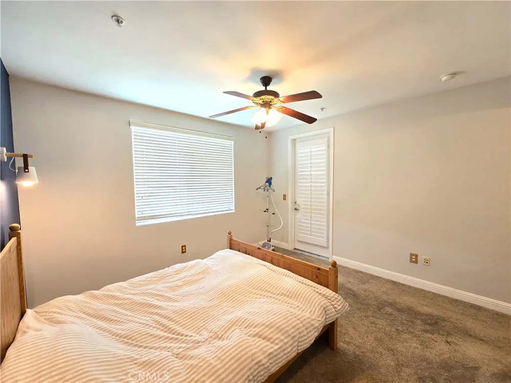 4724 Kester Avenue #409 Sherman Oaks, CA 91403