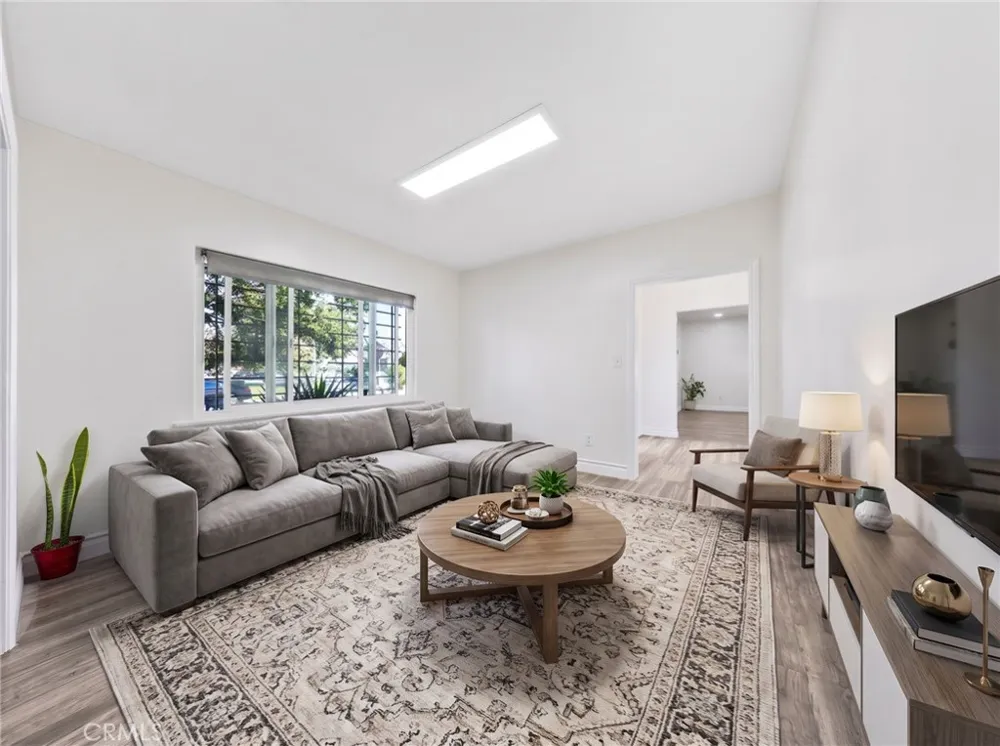 5446 Arden Temple City, CA 91780