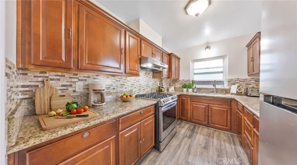 5446 Arden Temple City, CA 91780