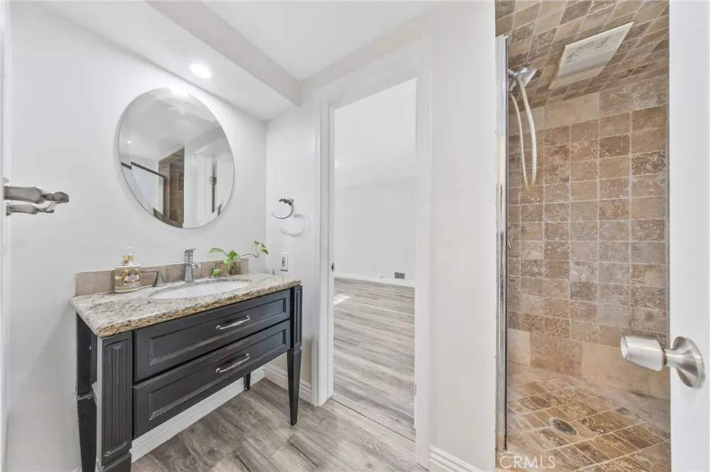5446 Arden Temple City, CA 91780