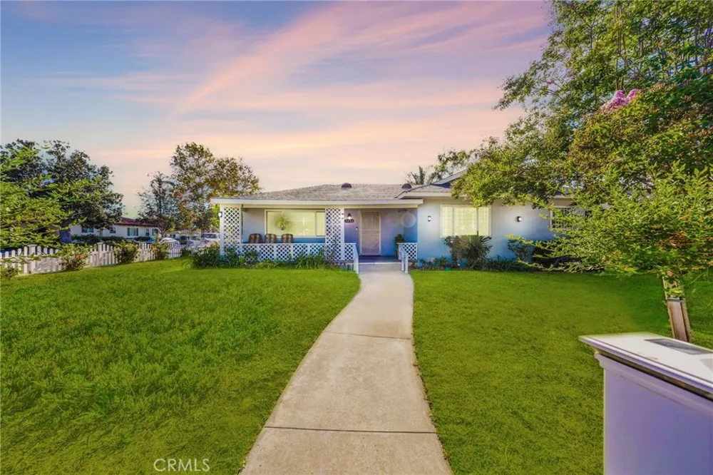 5446 Arden Temple City, CA 91780