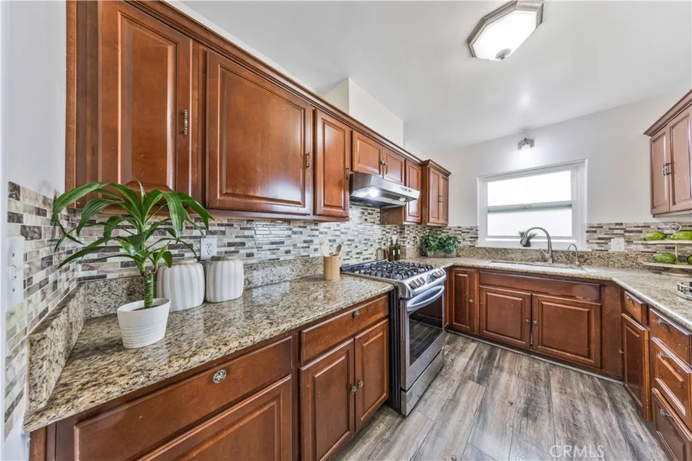 5446 Arden Temple City, CA 91780