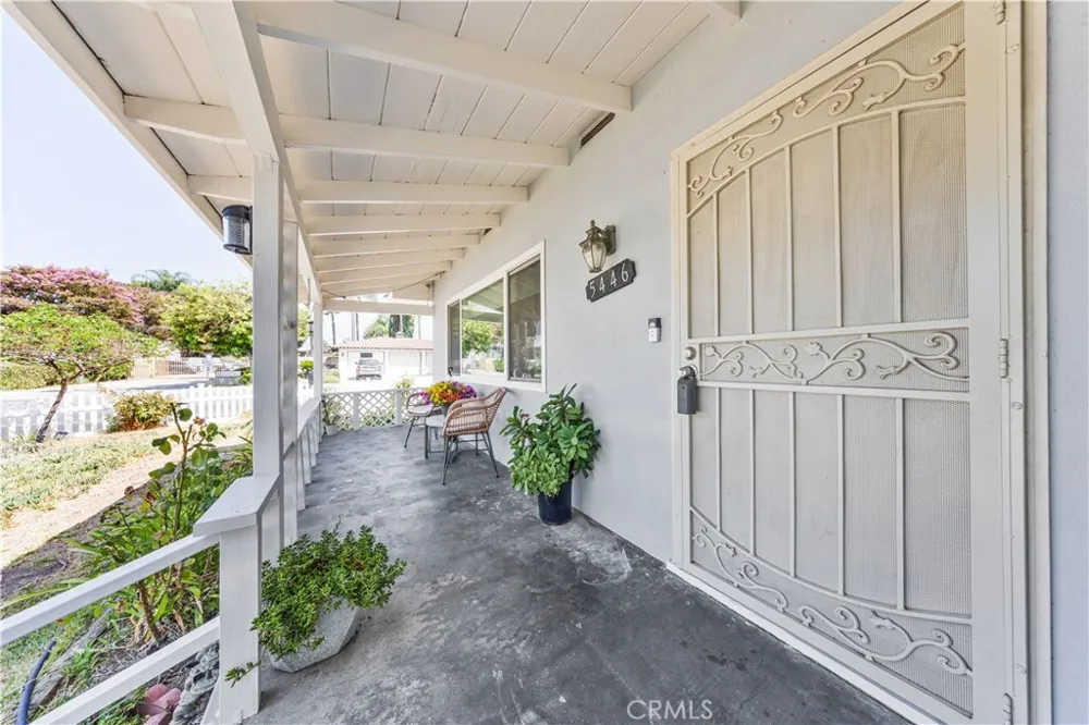 5446 Arden Temple City, CA 91780