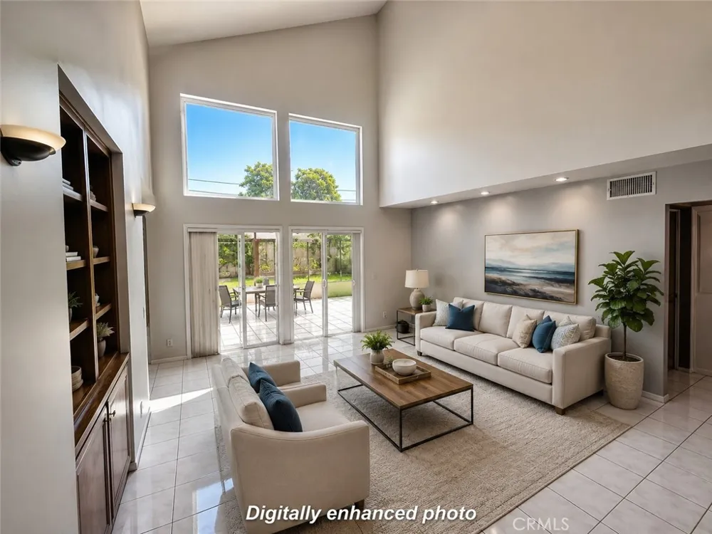 10 Bluff Point Phillips Ranch, CA 91766