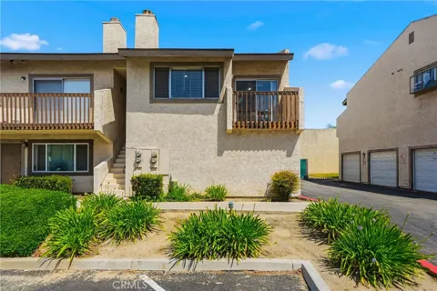 1251 S Meadow #120
