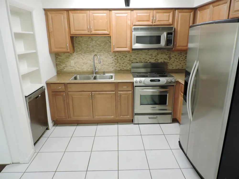 9046 SE Parkway Drive Hobe Sound, FL 33455