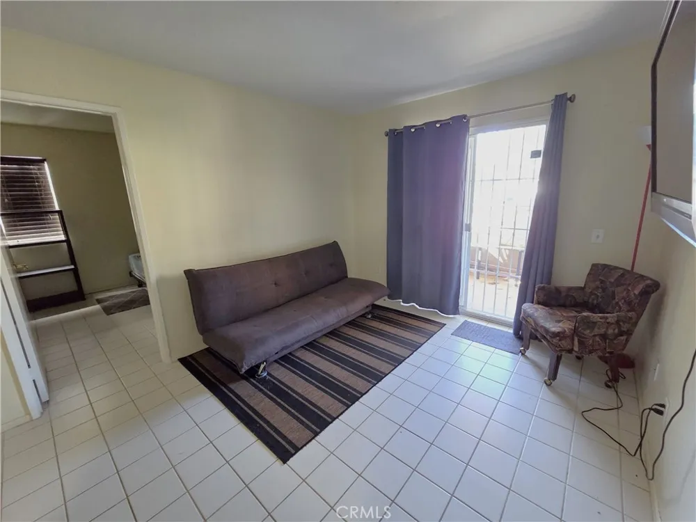 3707 Oak Creek Drive #A Ontario, CA 91761