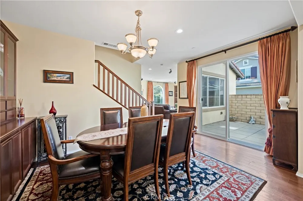729 Park View Terrace Glendora, CA 91741