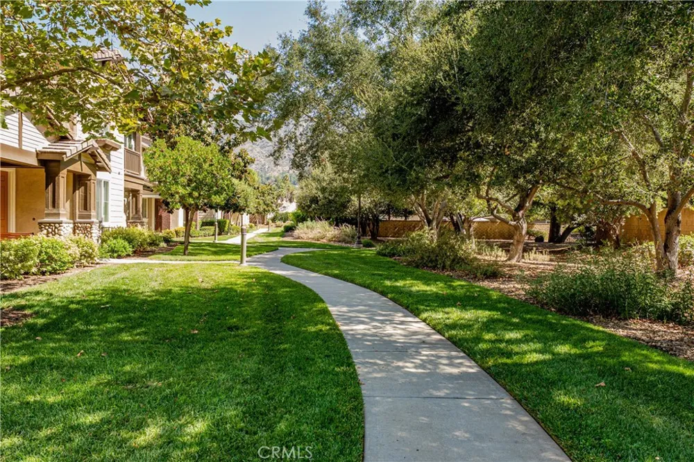 729 Park View Terrace Glendora, CA 91741