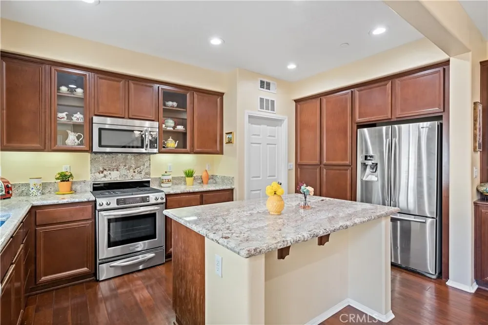 729 Park View Terrace Glendora, CA 91741