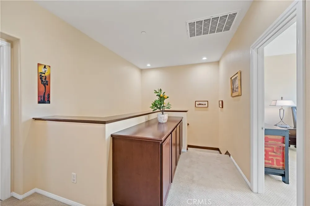 729 Park View Terrace Glendora, CA 91741