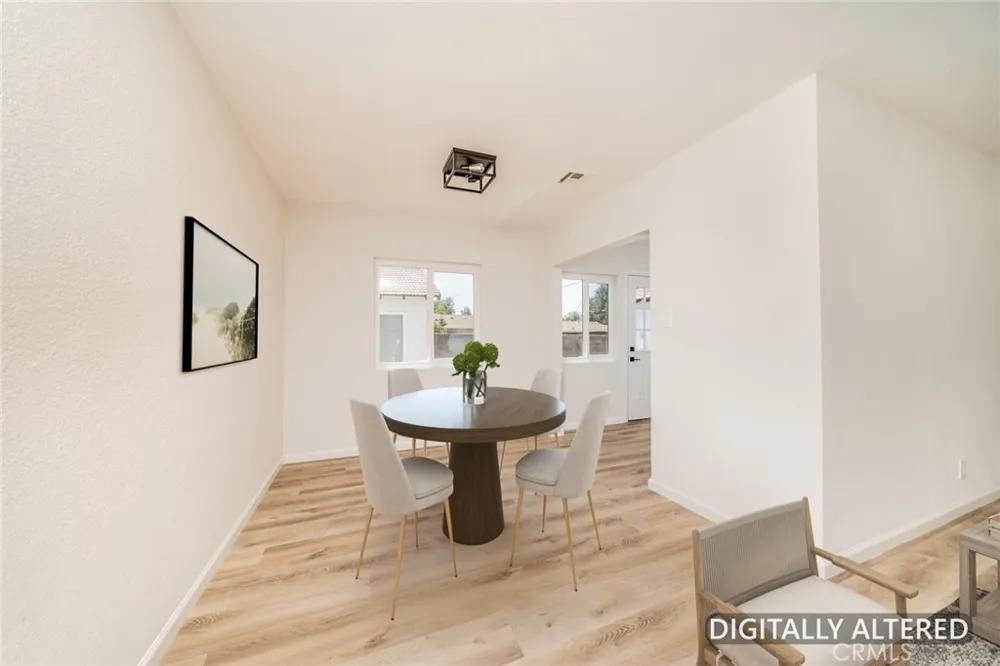 2586 Prospect Avenue Riverside, CA 92507
