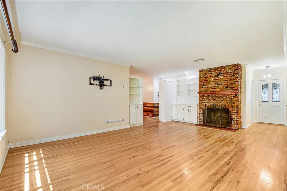 3264 Lugo San Bernardino, CA 92404