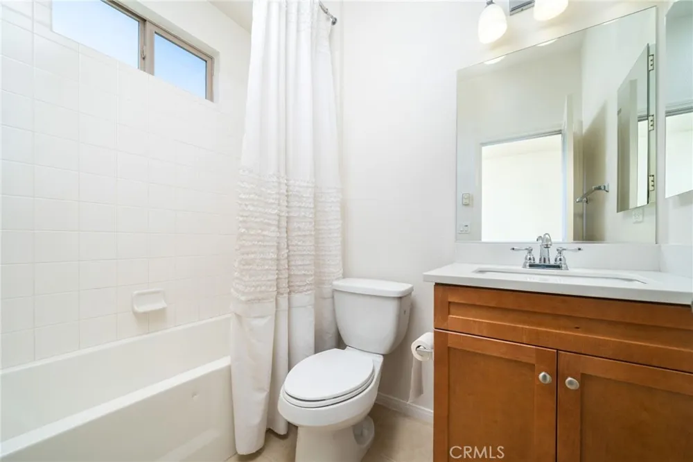 323 S Glendora Avenue Glendora, CA 91741