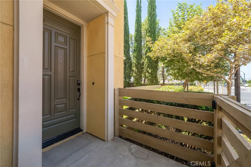 323 S Glendora Avenue Glendora, CA 91741