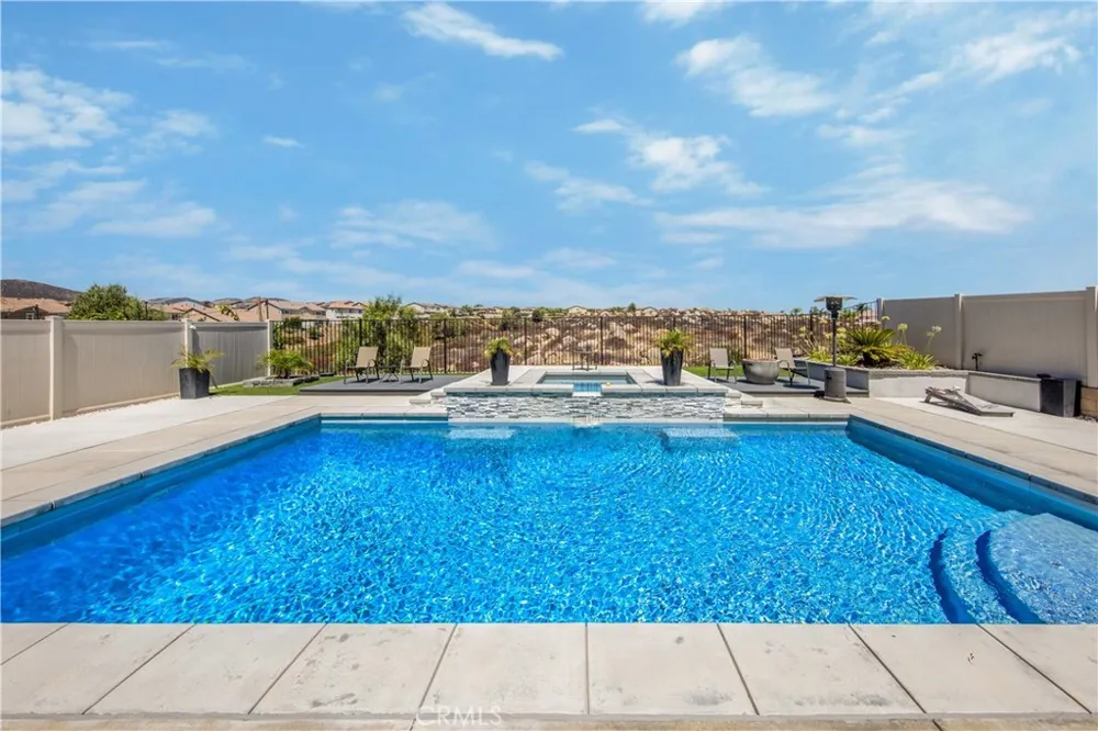 34345 Falls View Way Murrieta, CA 92563
