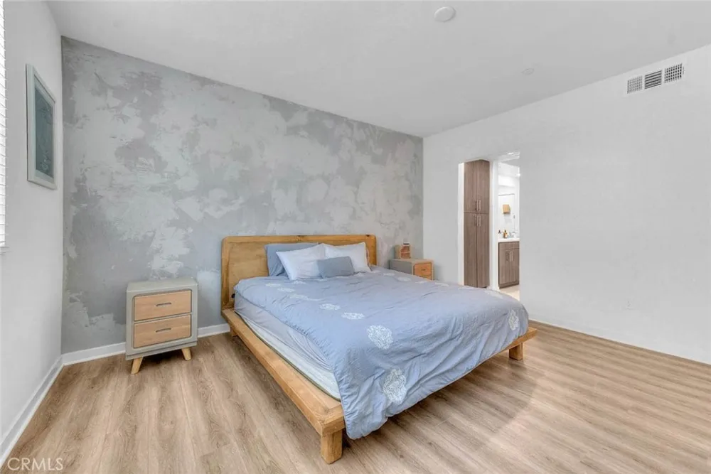 8244 Spirit Chino, CA 91708