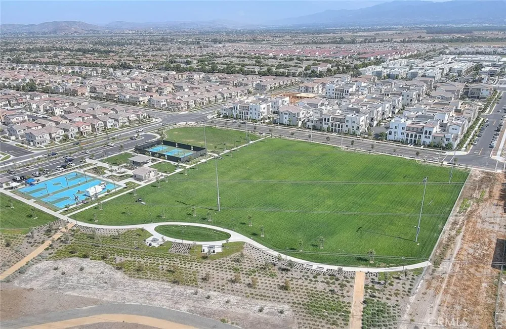 8244 Spirit Chino, CA 91708