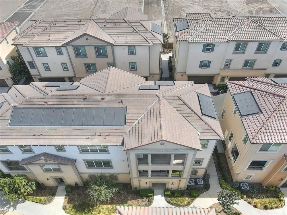 8244 Spirit Chino, CA 91708