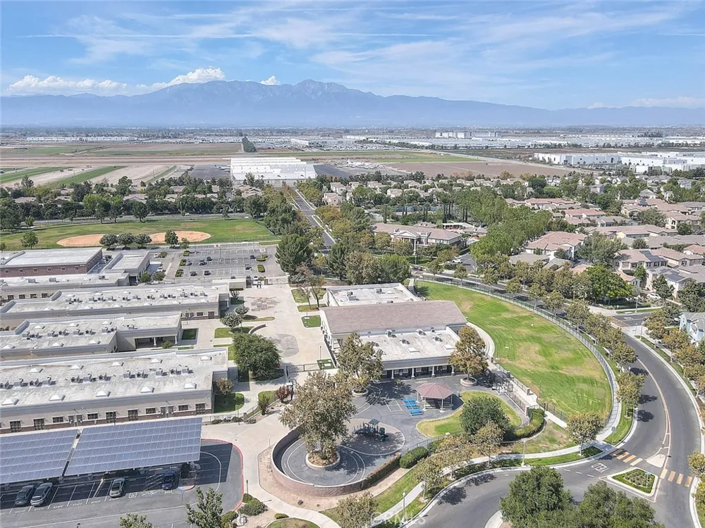 8244 Spirit Chino, CA 91708