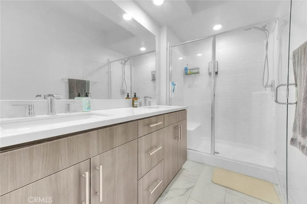 8244 Spirit Chino, CA 91708
