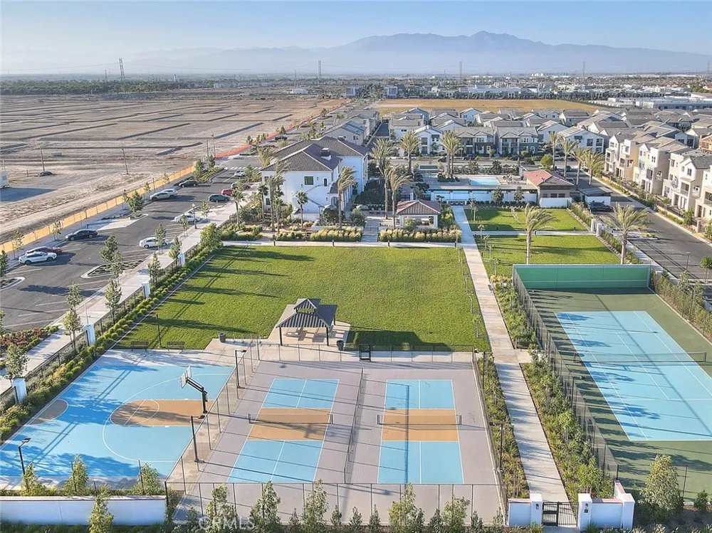 8244 Spirit Chino, CA 91708