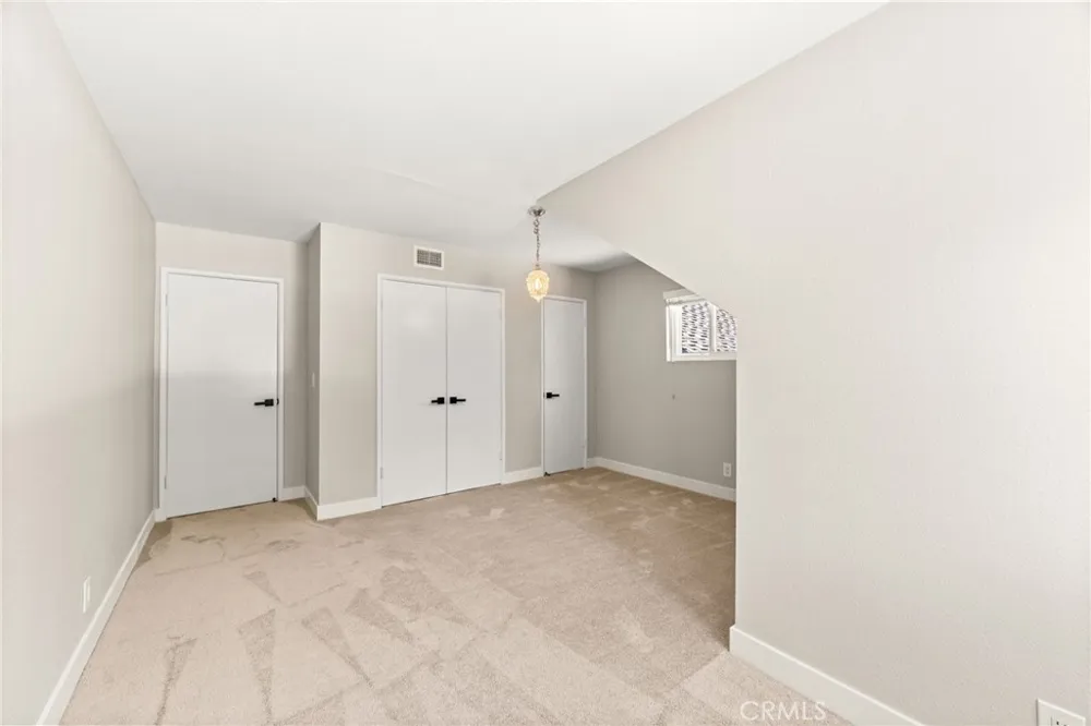 547 W 25th Upland, CA 91784