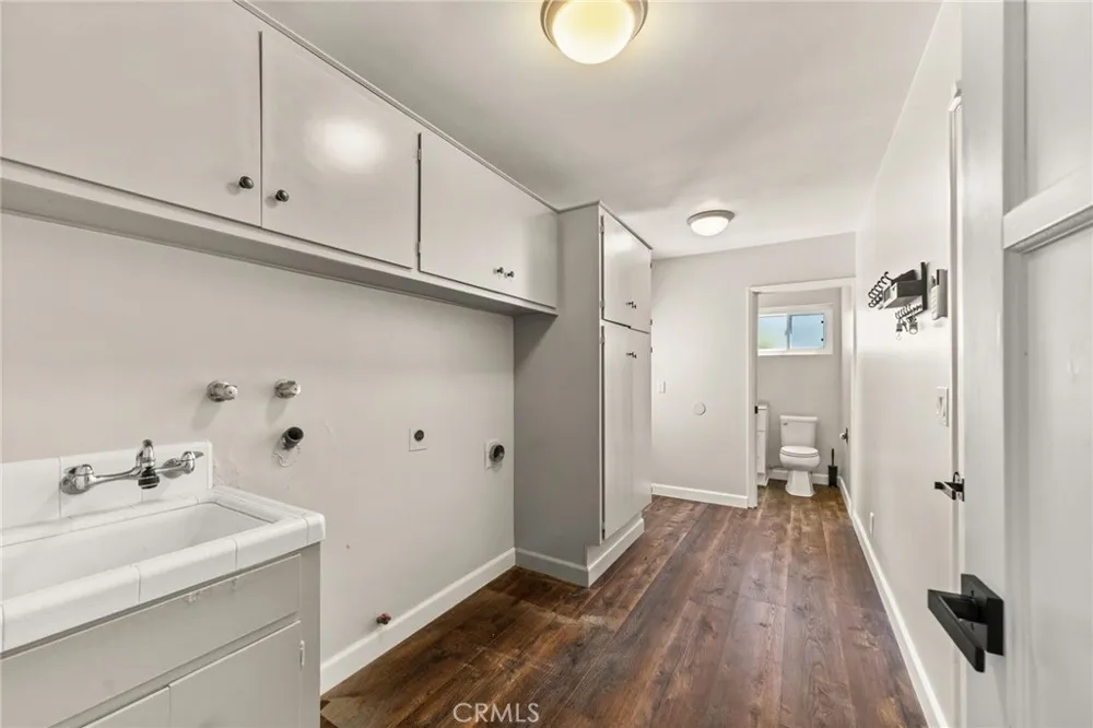 547 W 25th Upland, CA 91784