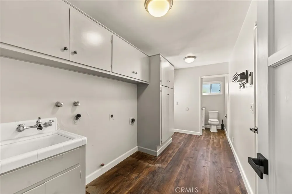 547 W 25th Upland, CA 91784