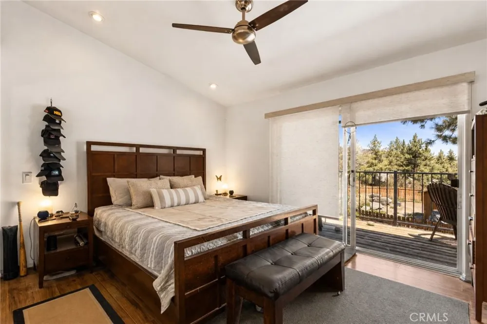2054 Slippery Elm Wrightwood, CA 92397